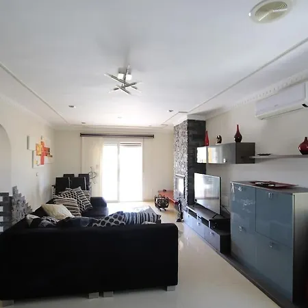 Agradable Con Piscina Τορεβιέχα