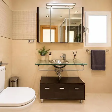Agradable Con Piscina Торевьиа