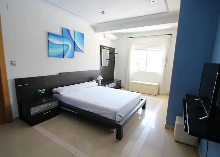 Agradable Con Piscina Holiday home *