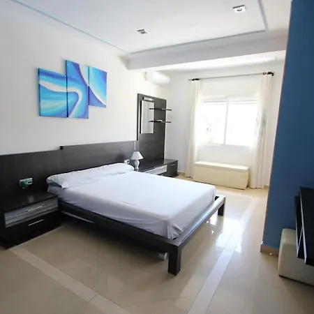 Agradable Con Piscina Casa de Férias *